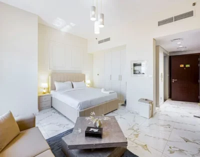 Apartment with Free Covered Parking | DRC
